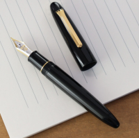 KOP_ebonite_naginata_3.png