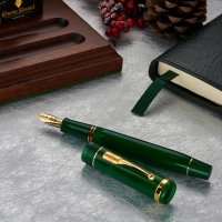 conway-stewart-churchill-evergreen-fountain-pen-conway-stewart-6.jpg