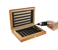adorini-travel-humidor-cedro1.webp