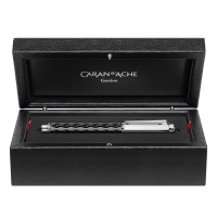CD4490-109 Caran d'Ache pióro wieczne Varius Ceramic Black-05.jpg