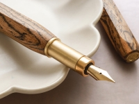 sekai densho tigerwood 3.jpg