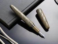 chijimi-nuri-fountain-pen-wancher-shirohebi-4.webp